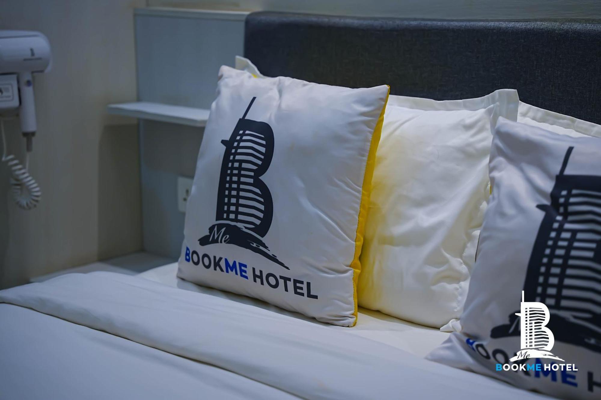Bookme Hotel Johor Bahru Buitenkant foto